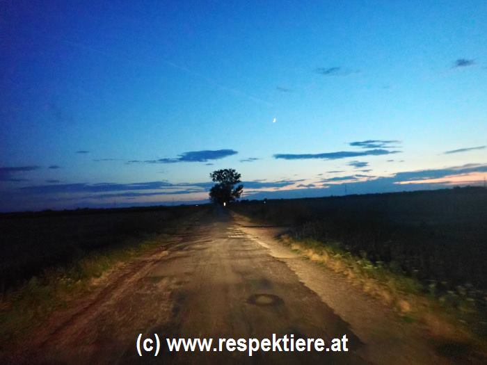respekTIERE IN NOT on the road again 73